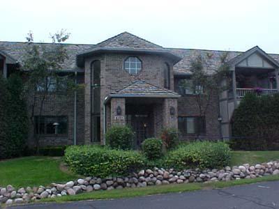 6555 N Green Bay Ave. #201, Glendale, WI 53209