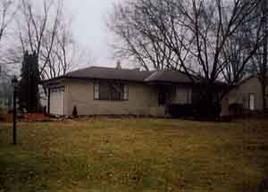 12021 W Chapman Ave., Greenfield, WI 53228