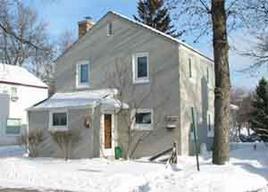 5812 Currant Ln., Greendale, WI 53129