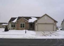 3565 Rivers Crossing Dr., Waukesha, WI 53189