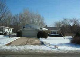 5015 Erie St, Caledonia, WI 53402
