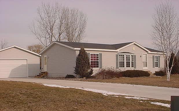 8144 W Fairview, Onalaska, WI 54650