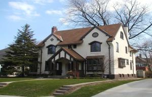 2423 E Beverly, Shorewood, WI 53211