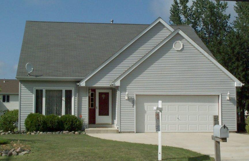 3930 E Elm Rd., Oak Creek, WI 53154