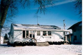 431 Hickory St., Pewaukee, WI 53072