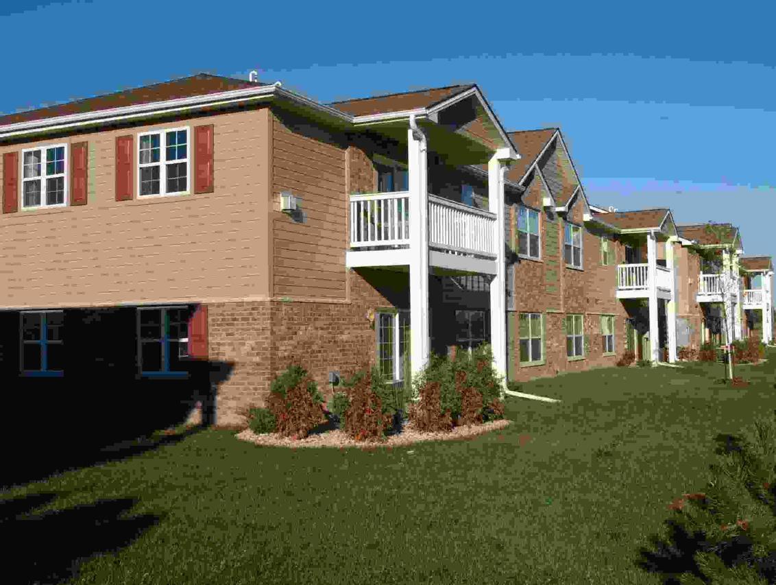 825 Stonefield Dr. #102, Mount Pleasant, WI 53406