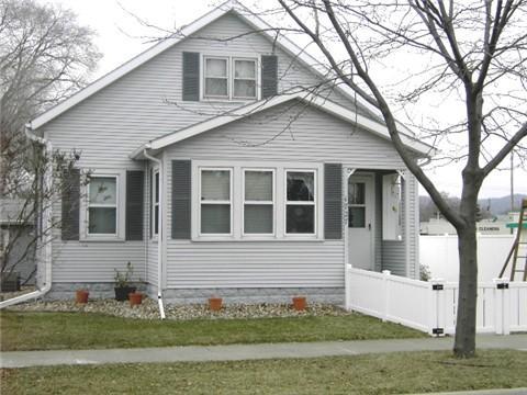 1727 Johnson St., La Crosse, WI 54601