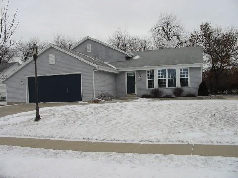 1088 Turnberry Dr., Pewaukee, WI 53072