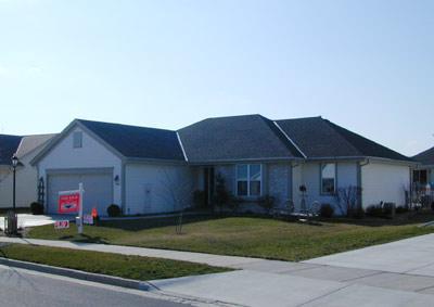 2908 Stillwater Cir., Waukesha, WI 53189