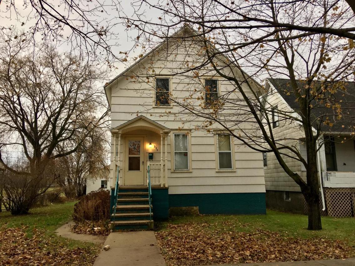 311 Terrace Ave, Marinette, WI 54143