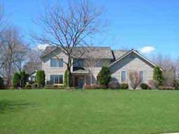 4475 S Sommerset Dr., New Berlin, WI 53151