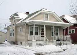 2410 Geneva St., Racine, WI 53402
