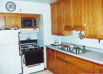 1334 Oregon St., Racine, WI 53405