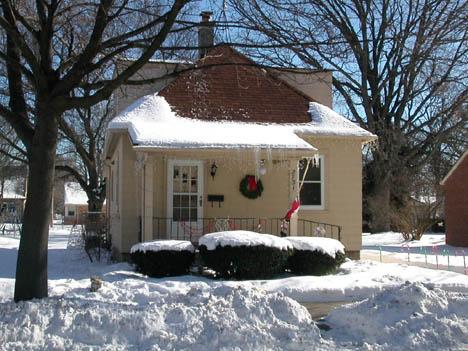 2731 S 7th St., Sheboygan, WI 53081