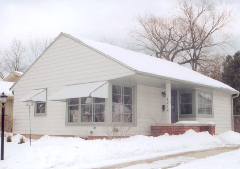 6210 N Lydell, Whitefish Bay, WI 53217