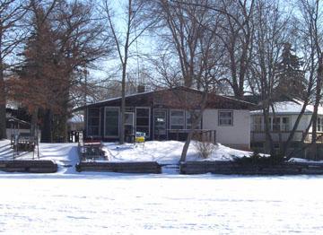 4312 Peninsula Dr., Burlington, WI 53105