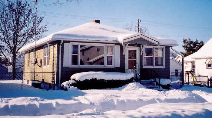 1916 S 19th, La Crosse, WI 54601