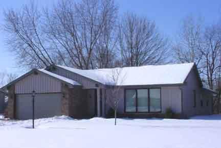 514 Buckingham Way, Hartland, WI 53029
