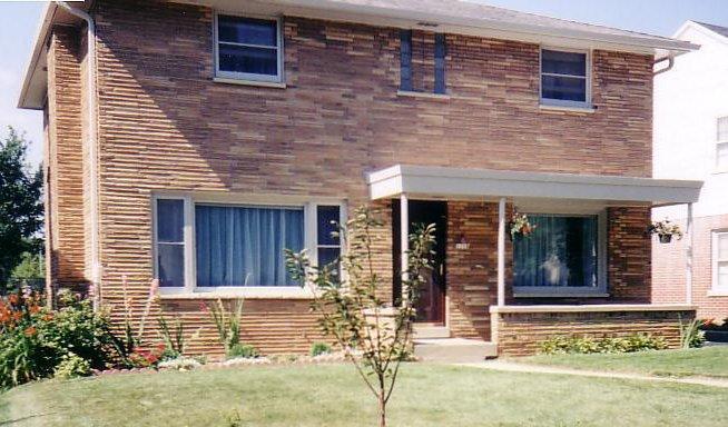 1118 E Courtland Pl., Whitefish Bay, WI 53217