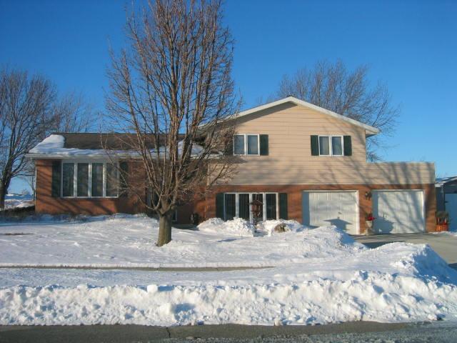 2314 Roosevelt Ave., New Holstein, WI 53061