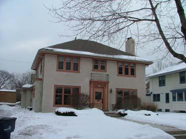 3452 N Summit Ave., Milwaukee, WI 53211