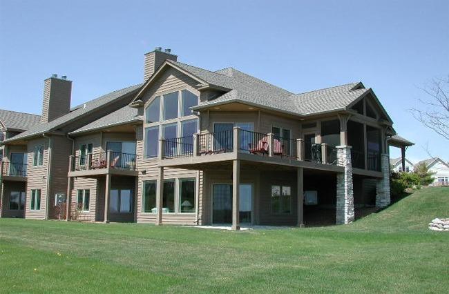 106 Terrace, Geneva, WI 53147