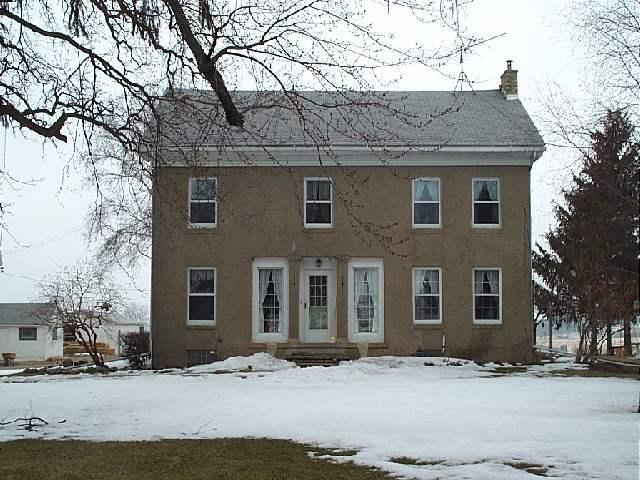 930 N Tri County Rd., Portland, WI 53594