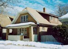 3272 S Chase, Milwaukee, WI 53207