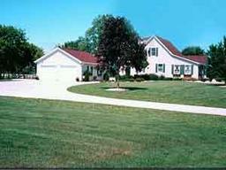 2638 N Sylvania Rd., Yorkville, WI 53126