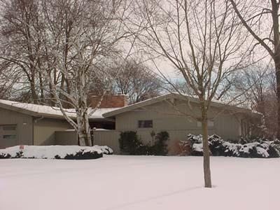 375 E Macarthur, Fox Point, WI 53217