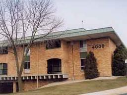 4000 W Rivers Edge Cir. #19, Brown Deer, WI 53209