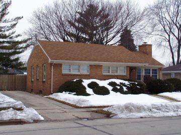 2210 Coolidge Ave., Racine, WI 53403