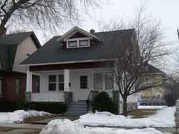 2433 Carmel Ave., Racine, WI 53405