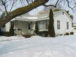 10314 W Custer Ave, Milwaukee, WI 53225