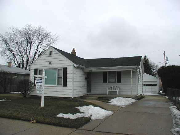 1243 Ohio St., Racine, WI 53405