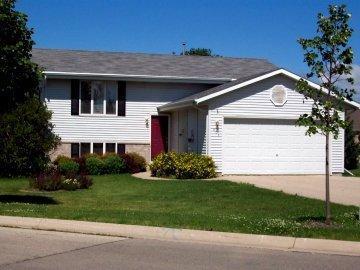 604 N Votech Dr., Watertown, WI 53098