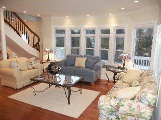 [Address Hidden by Seller], Fontana, WI 53125