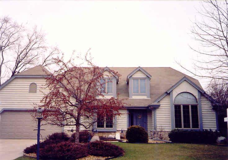 2540 N Wildflower Rd. #W276, Pewaukee, WI 53072