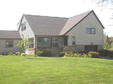 3297 N 105th St., Wauwatosa, WI 53222