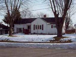 646 First St., Hartford, WI 53027