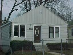 4204 W Sheridan Ave, Milwaukee, WI 53209