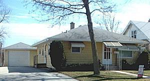 1021 Westowne Ave., Waukesha, WI 53188