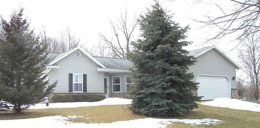 W26135 Marsh Ave. #S71, Vernon, WI 53189