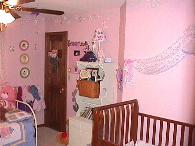 4520 Amber Pl., West Bend, WI 53095