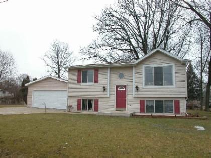 W1383 Bernice Rd., Bloomfield, WI 53157