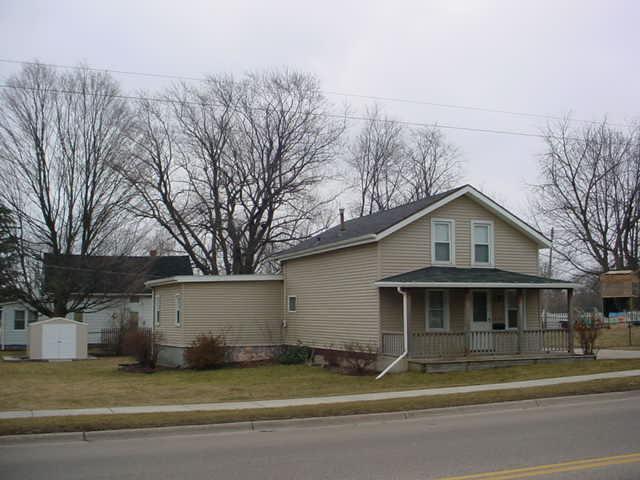 219 N Lincoln St., Elkhorn, WI 53121