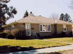 507 William St., Racine, WI 53402