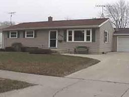 932 N Stanford St., Port Washington, WI 53074