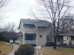 924 28th St., La Crosse, WI 54601