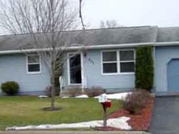 807 Evergreen Dr., Holmen, WI 54636
